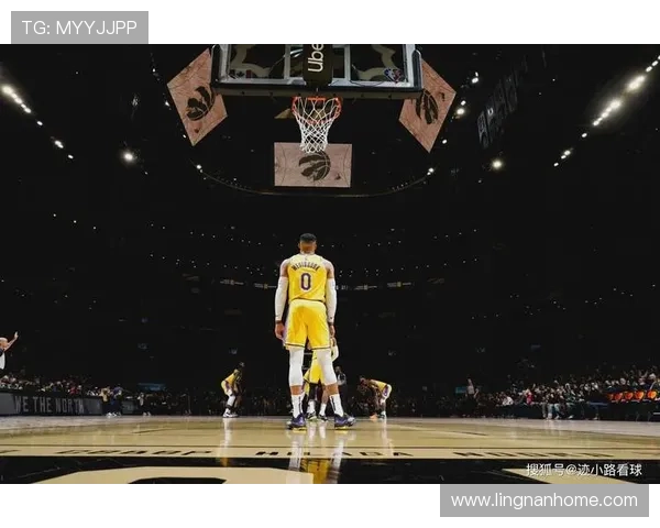 22年湖人赛季威少客战国王遭嘲 大屏幕评选本场最铁称号